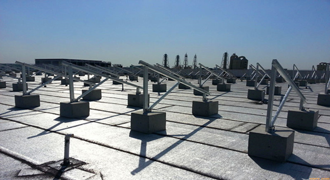 Ventajas y desventajas del soporte fotovoltaico montado con energía solar para techo plano